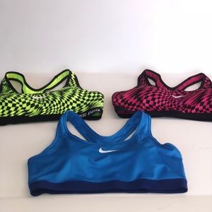 Nike pro sports bra bundle
